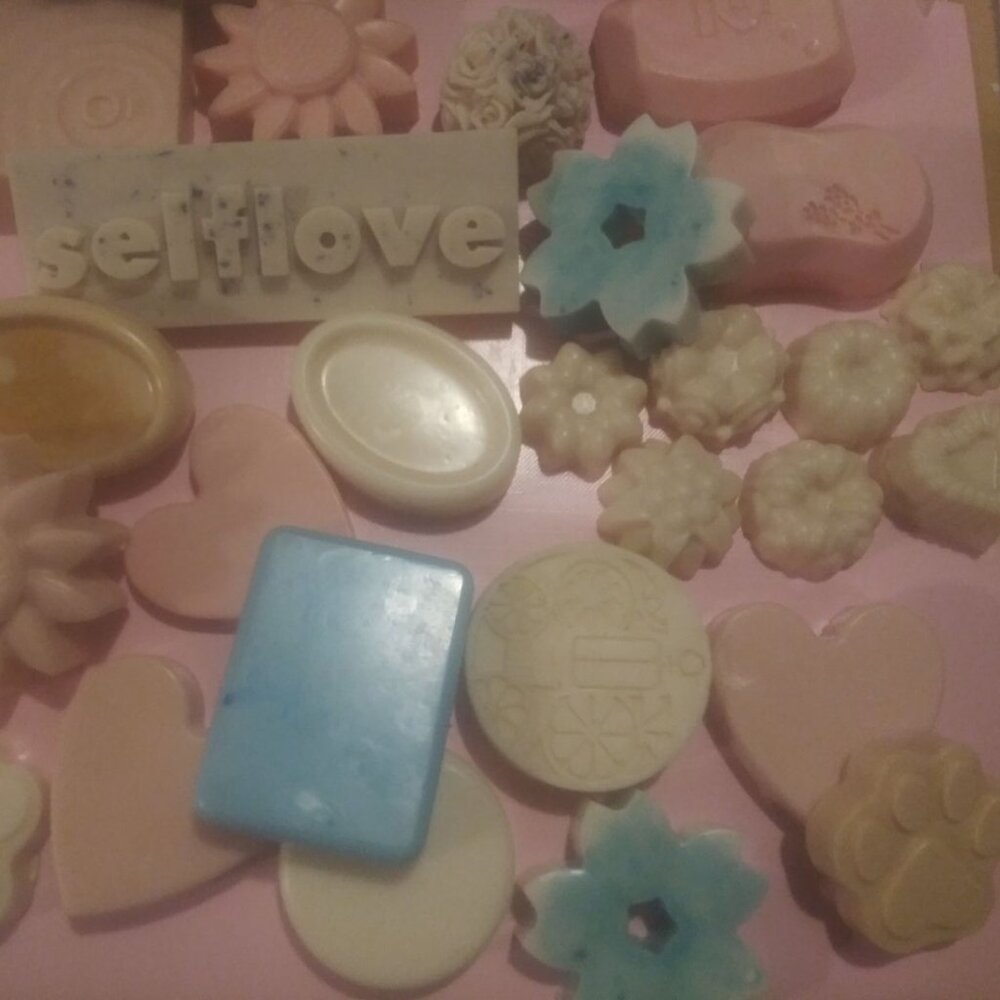 45 Mango Homemade soap - Picture 5 of 16